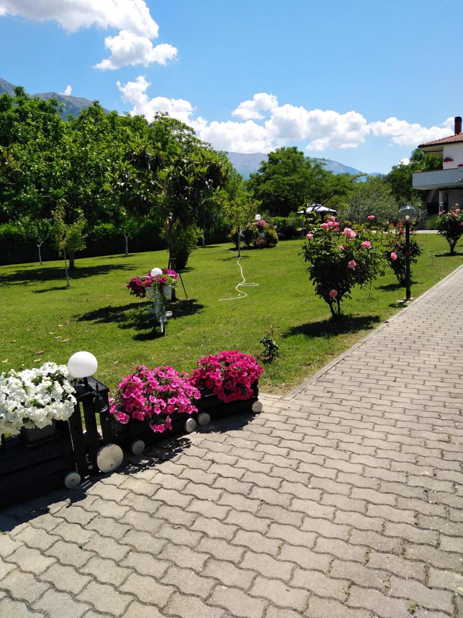 Вилла Parco Delle Rose Сульмона Экстерьер фото